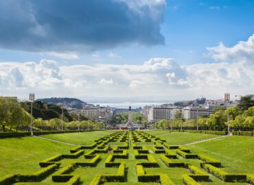 O que um brasileiro precisa para viver em Portugal?